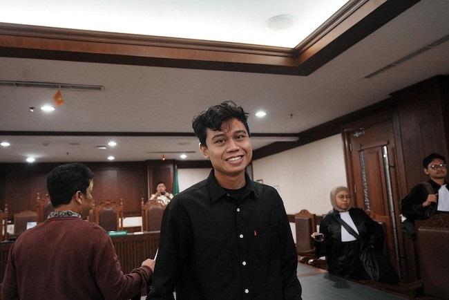 Hakim Kabulkan Eksepsi, Mahasiswa Unri Khariq Anhar Bebas Jeratan UU ITE