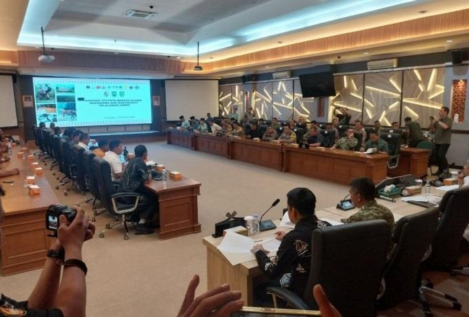 Plt Gubri SF Hariyanto Jelaskan Progres TNTN ke Mahasiswa dan Masyarakat Pelalawan