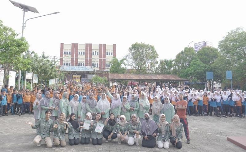 Edukasi Soal Bersikap, Mahasiswa KKN FISIP Unri Kunjungi SDN 42 Pekanbaru