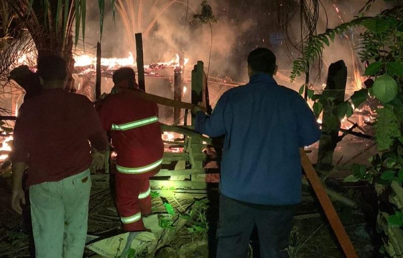 Puluhan Ternak Kambing dan Ayam di Kuansing Mati Akibat Kobaran Api