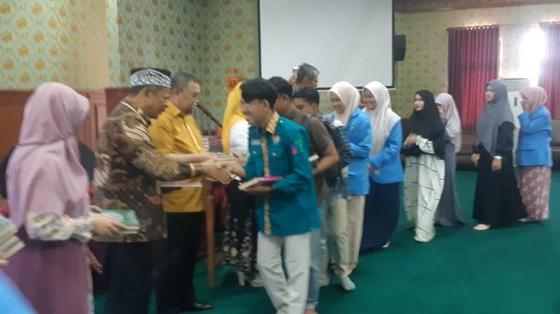 Temui Mahasiswa Tahfidz dan Salurkan Mushaf Al-Quran, Komunitas KWQ Diapresiasi Rektor UIN Suska