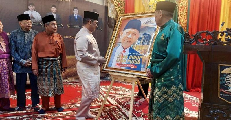 Akademisi hingga Tokoh Adat Sebut Autobiografi Saleh Djasit Sarat akan Nilai Kepemimpinan Melayu