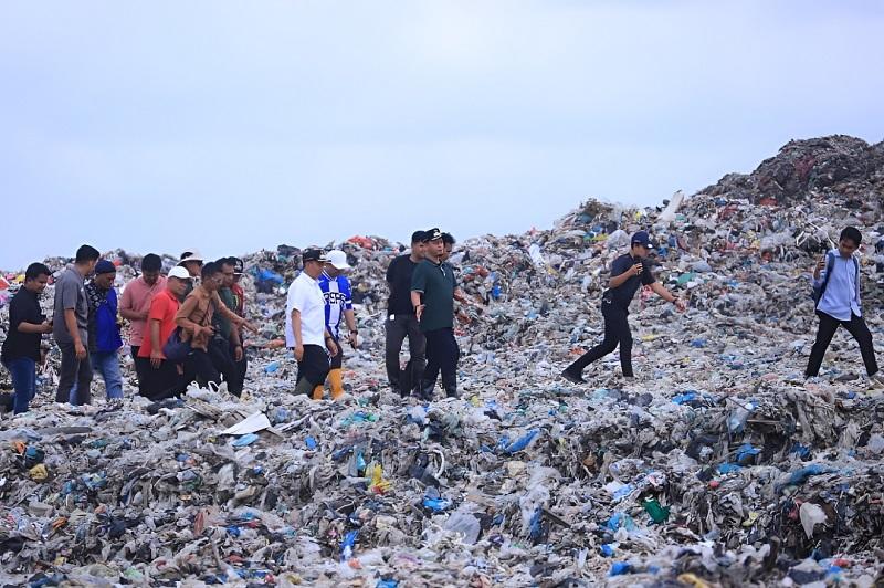 DLHK Pekanbaru Mulai Pasang Membran di TPA Muara Fajar, Penataan Terus Berjalan