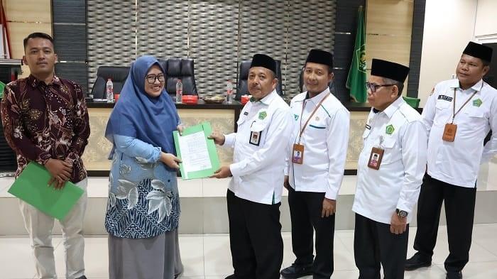 Redistribusi 99 Guru PPPK di Riau, Kakanwil Kemenag Tekankan Kinerja, Etika, dan Bijak Bermedsos