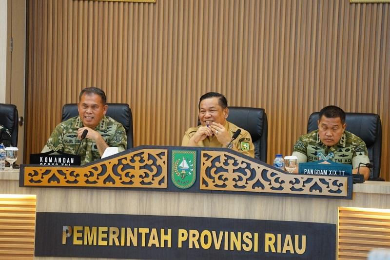 Pemprov Riau Perkuat Kesiapsiagaan Daerah melalui Pembentukan 6 Satgas Strategis