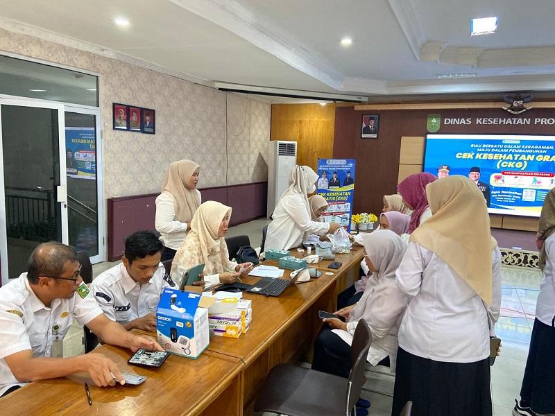 Pemprov Riau Buka Cek Kesehatan Gratis Sebulan Penuh untuk Pelajar dan Mahasiswa
