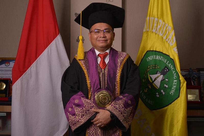 3 Rektor PTS Riau Sampaikan Pesan Kebangsaan untuk Generasi Muda di HUT ke-81 RI
