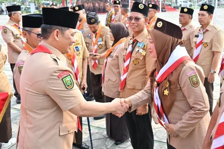 Pengabdian untuk Pramuka, Rektor Unri Sri Indarti Raih Lencana Darma Bakti