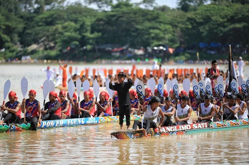 204 Jalur Ikuti Festival Pacu Jalur 2026, Peserta Jambi dan Sumbar Turut Bertanding