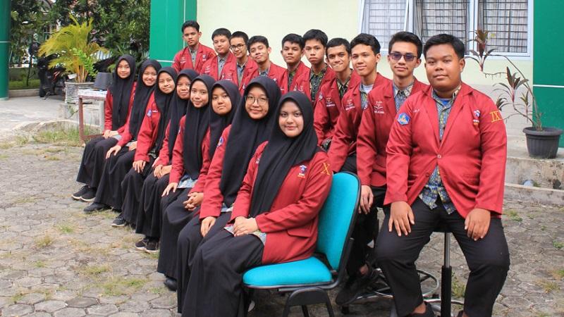 18 Siswa Bertanding di OMI Kota, MAN 2 Pekanbaru Antarkan 10 Juara ke Tingkat Provinsi