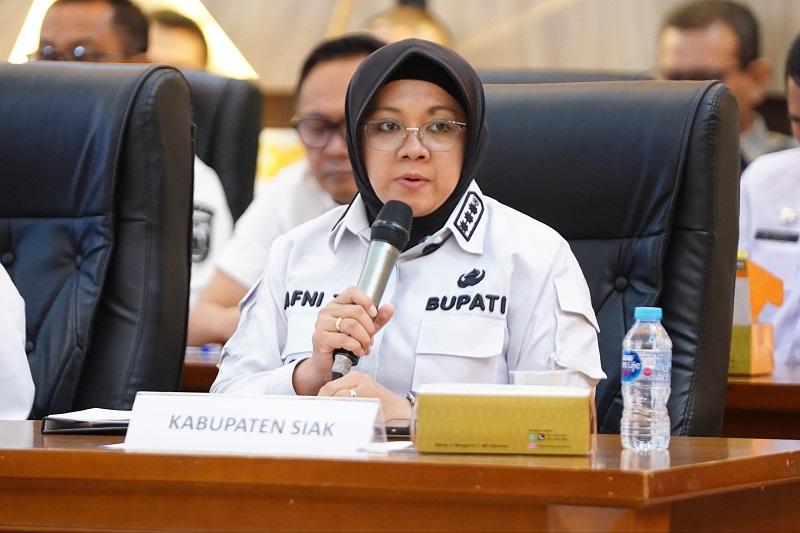 DBH Migas Riau Anjlok 77 Persen, Bupati Siak Sentil Pusat Terkait Utang ke Daerah