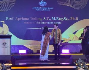 Apriana Toding Raih Innovation Award di Australia Alumni Award 2026