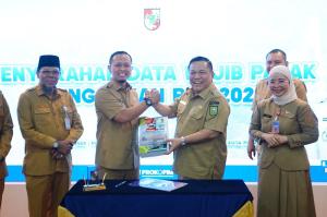 Pemprov Riau Serahkan Data 393 Ribu Penunggak PKB, Pemko Pekanbaru Bidik Tagih Rp159 Miliar