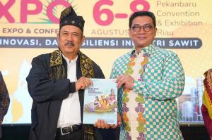 Pemprov Riau Dapat Penghargaan atas Komitmen Menjaga Stabilitas Harga Sawit