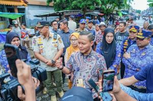 Pemko Pekanbaru Bentuk Pasukan LESTARI, 10 Personel Disiagakan di Setiap Kecamatan