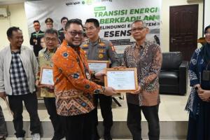 Unri dan WALHI Satukan Perspektif, Kawal Transisi Energi yang Berkeadilan