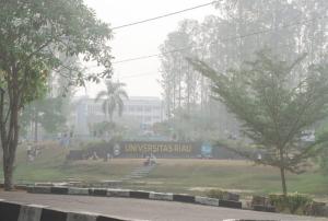 Imbas Kabut Asap, Mahasiswa Unri Kuliah Daring hingga 28 Agustus