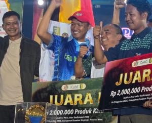 Alam Cahayo Tuah Nagori Pecah Penantian Cerenti, Juara Pacu Jalur 2026