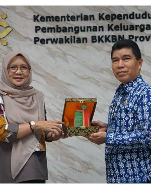 Atasi Persoalan Kependudukan, FEB Unri-BKKBN Riau Perkuat Kajian Ekonomi