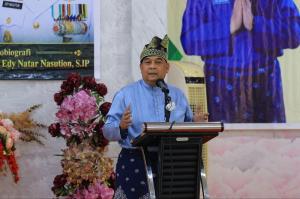Di Balik Autobiografi Edy Natar: Perjalanan Pengabdian, Nilai Agama dan Marwah Melayu