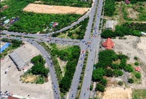 Beroperasi Desember Ini, Proyek Simpang Sebidang Arifin Achmad Masuk Tahap Akhir